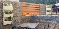 Gabbioni per recinzione con  inserti in legno